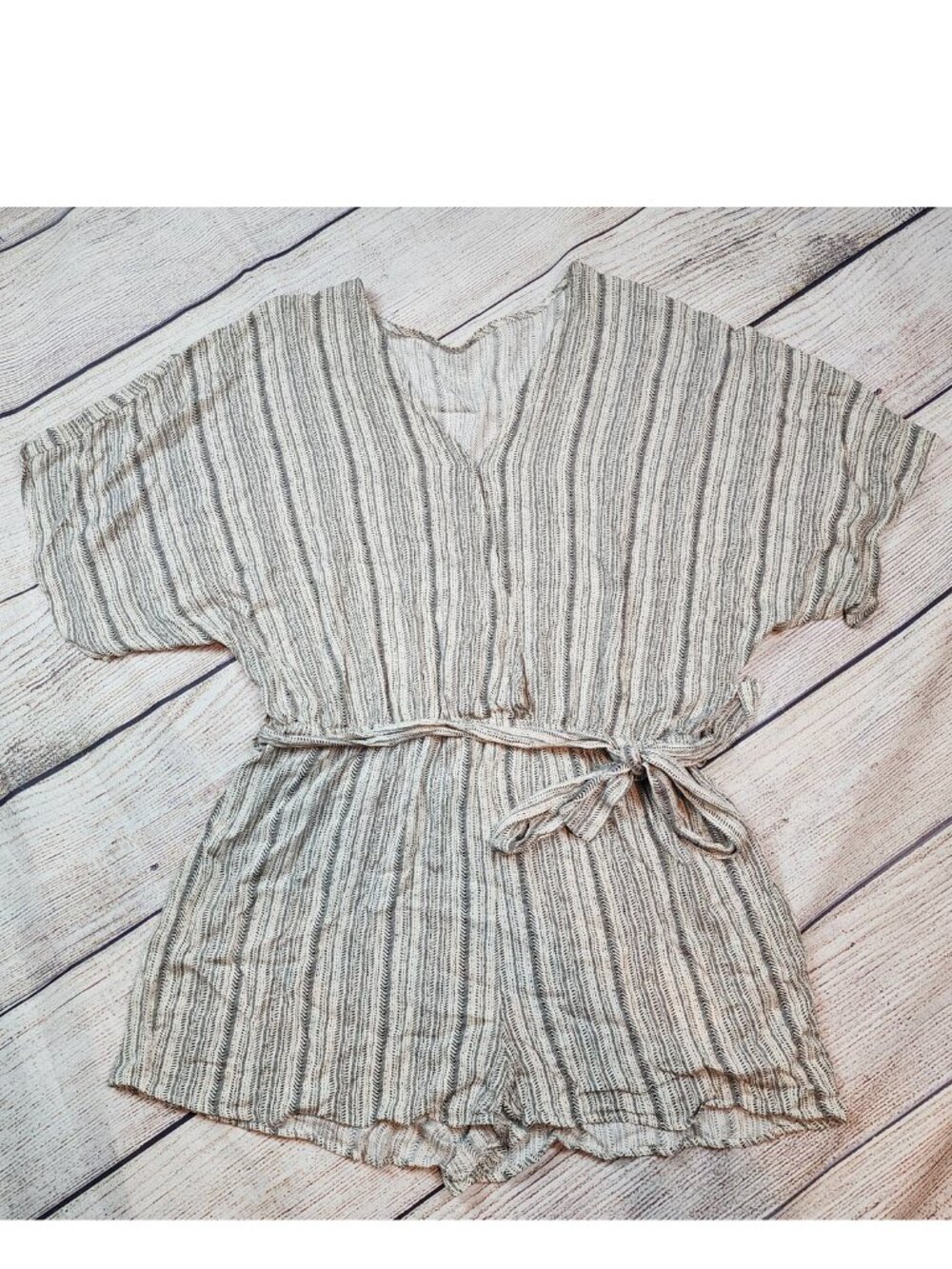 Cupshe Romper XL Belted‎ Black Stripes Cover Up V Neck Short Sleeve Beachy Flowy
